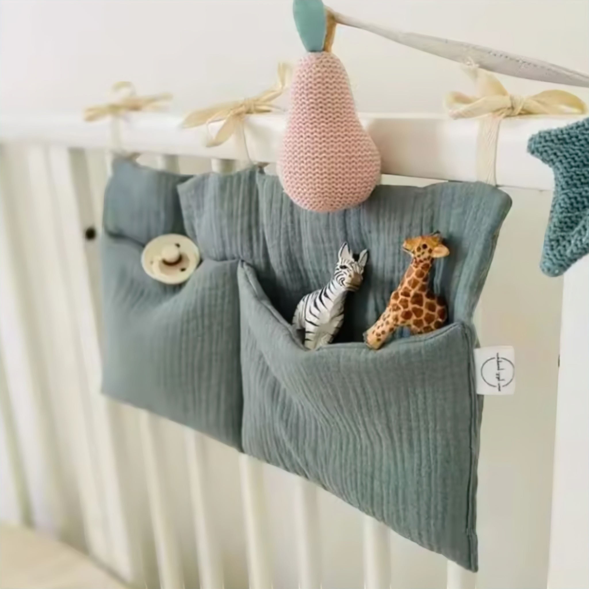 Cosy Crib Organiser Baby Boujee 