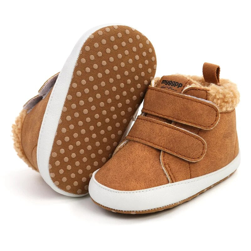 Warm Walk Baby Boots Shoes + Socks Baby Boujee Tan 0-6M 